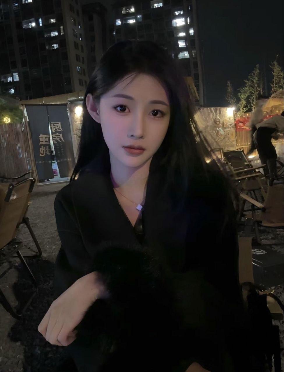 自然之韵,茶香四溢,户外茶席与自然景观的完美融合